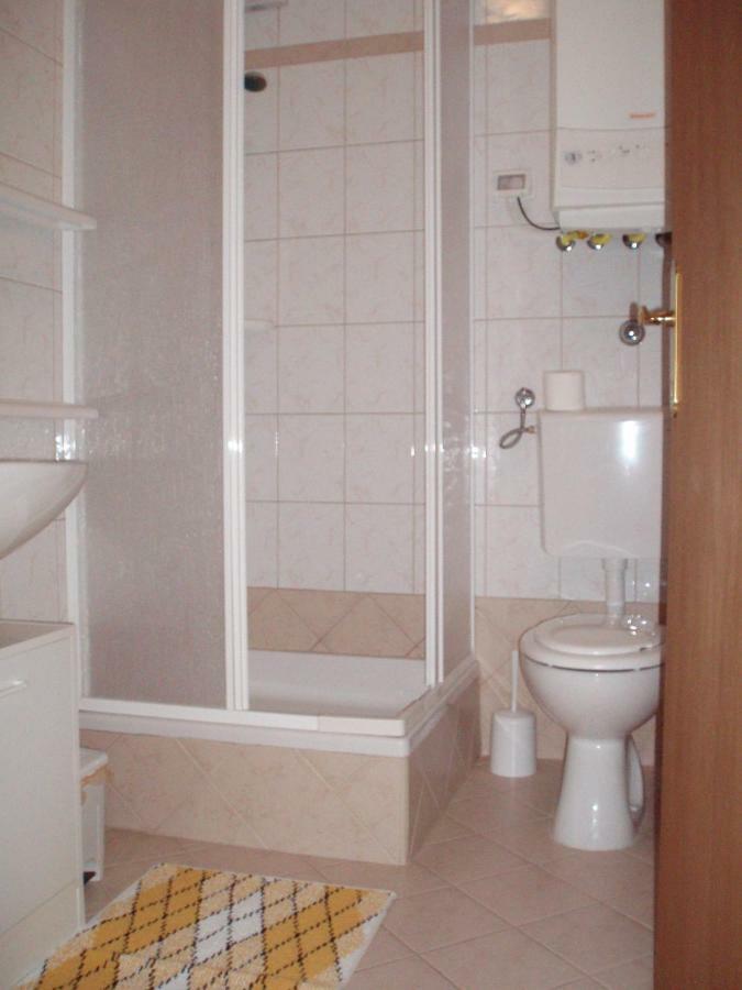 Apartmani Lina Umag Buitenkant foto